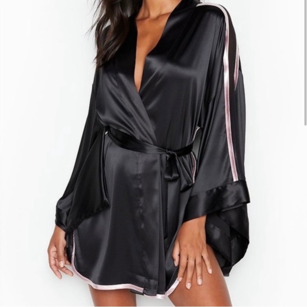 Victoria's Secret Satin Kimono Robe Black And Pink